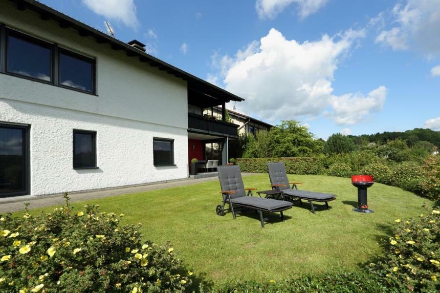 Ferienwohnung Welcome Mit Seeblick Schalkenmehren Luaran gambar